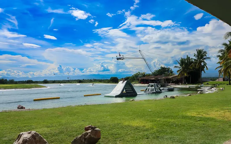 Acuaski, en Tequesquitengo, Morelos